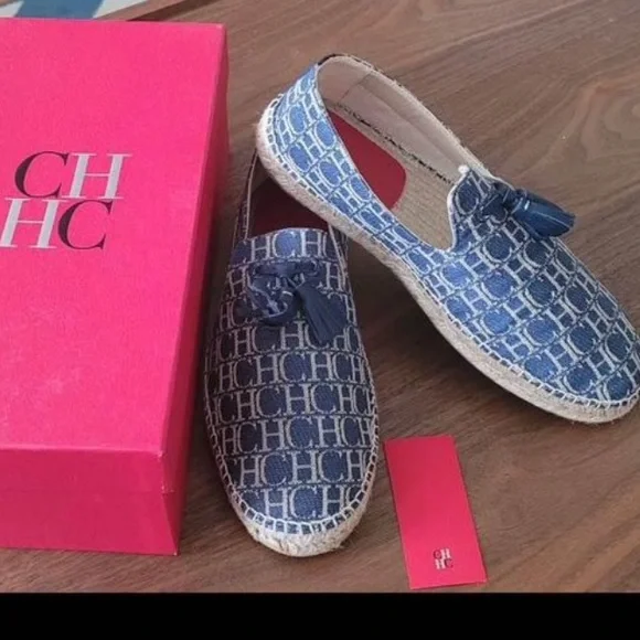 Espadrills - Picture 1 of 15